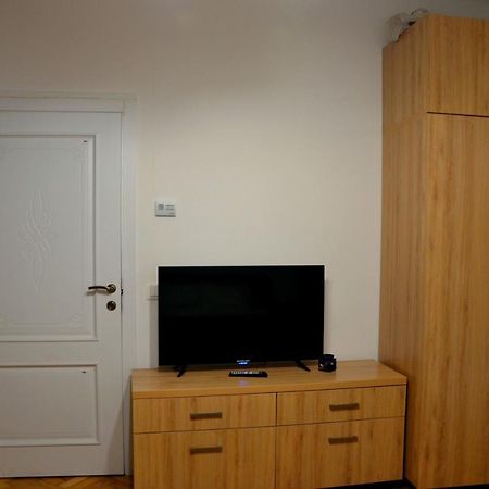 Brand New Apartment In City Center Lemberg Exterior foto