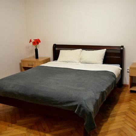 Brand New Apartment In City Center Lemberg Exterior foto
